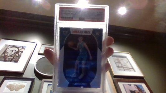 LaMelo Ball Basketball card